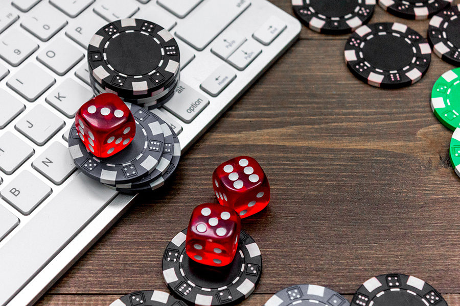 online casino game betting poker slots